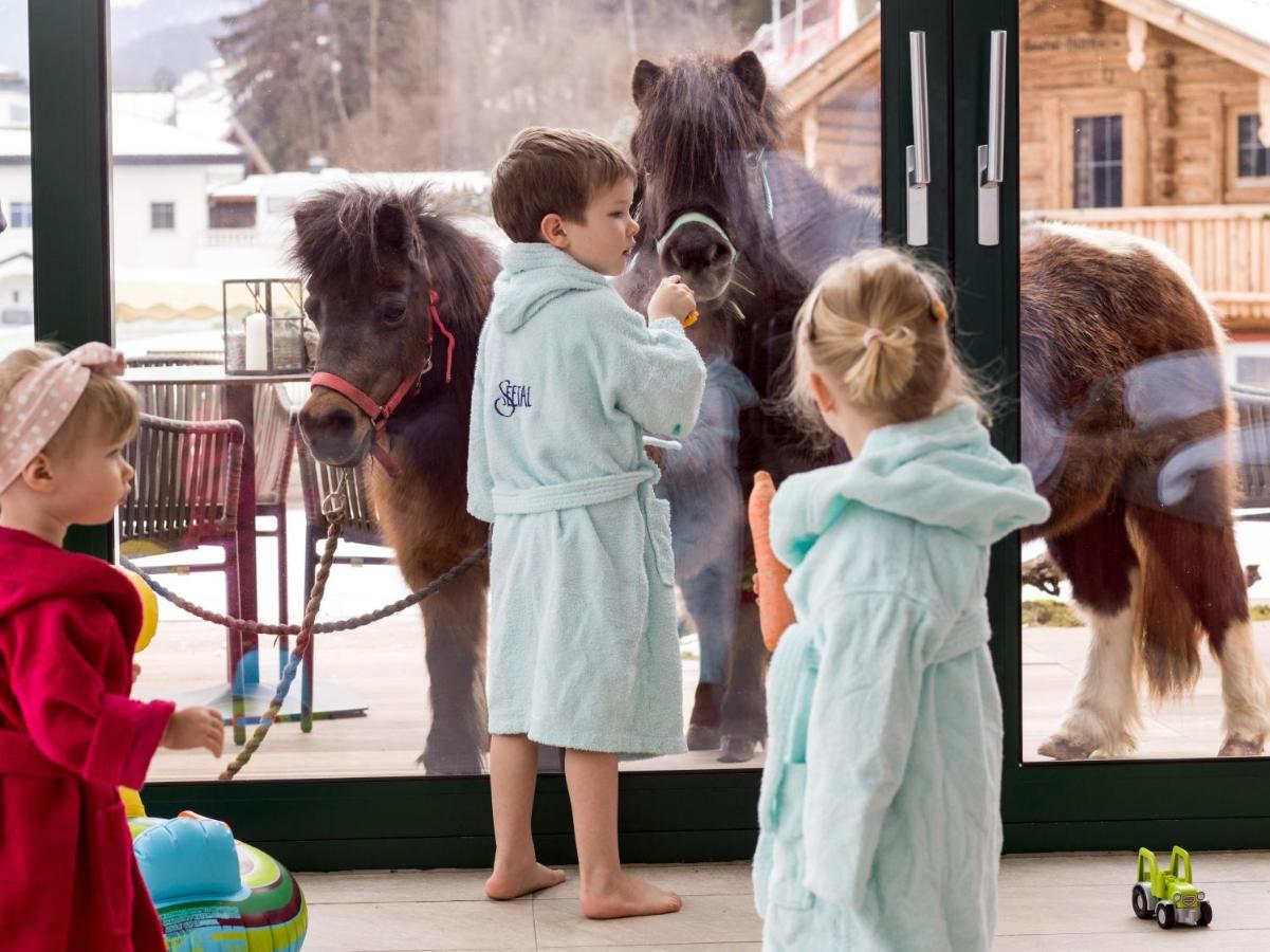 Alpin Family Resort Seetal Kaltenbach Exterior photo