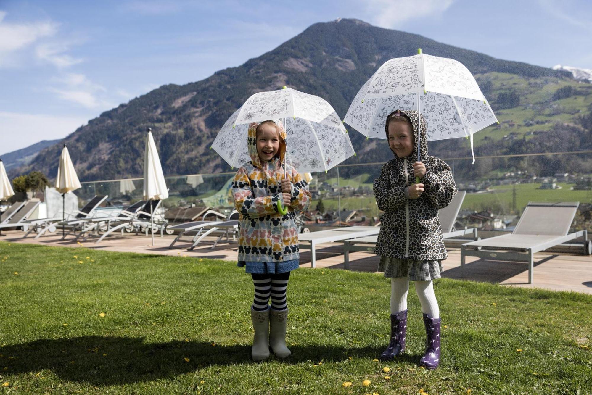 Alpin Family Resort Seetal Kaltenbach Exterior photo